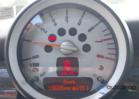 2009 Mini Cooper S из США, поврежденный, VIN WMWMF73559TT99786